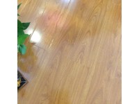 浏阳小天使幼儿园在国泽地板购买一批环保复合地板